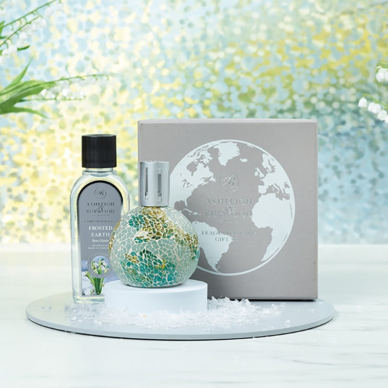 Ashleigh & Burwood Cadeauset - Tidal Earth Geurlamp + Frosted earth geurolie