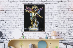 Glasschilderij golden Chanel Angel with gun 60x80 cm